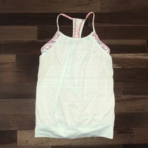 Athletic shirt